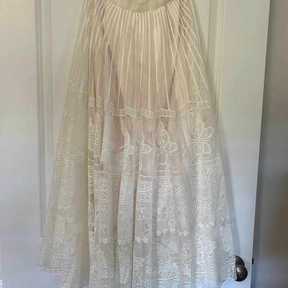 Womens PREMIUM SOLID LACE OVERLAY FLARE SKIRT Size Small - Picture 9 of 10